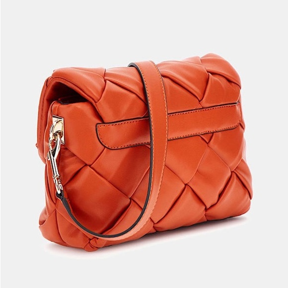 New GUESS Zaina woven shoulder bag - Picture 11 of 12